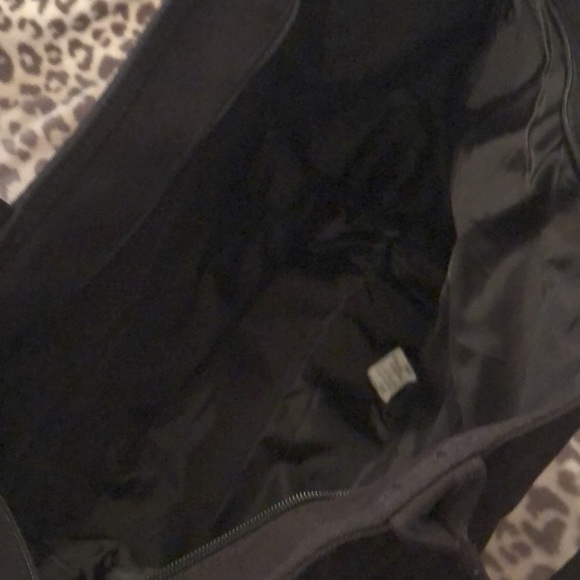 Victoria’s Secret Logo Sequin Stripe Weekender Duffle Travel Bag Pink Bling - Picture 11 of 16